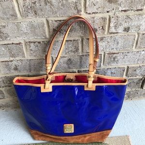 Dooney & Bourke Tote